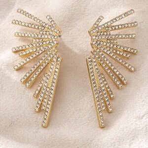 New Shimmering Stud Gold Earrings
